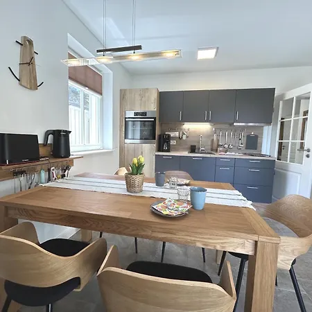 Apartment Waldstrasse Nr3 Prerow